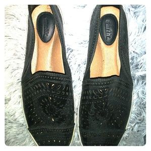 B.O.C. athleisure slipper shoes